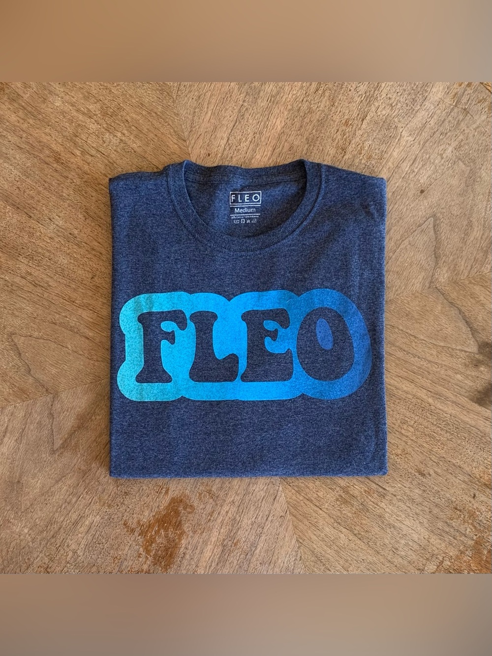 Fleo Retro Logo Long Sleeve Tee